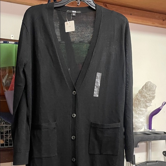 Uniqlo Black Women's Cardigan Sweater - Picture 2 of 6